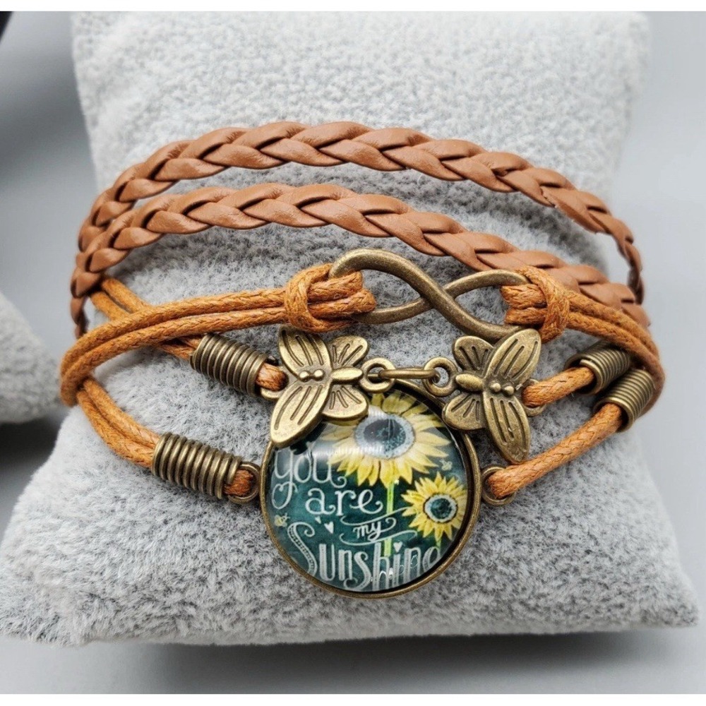 Beautiful Sunflower Leather "You are my Sunshine" Bracelet for Women